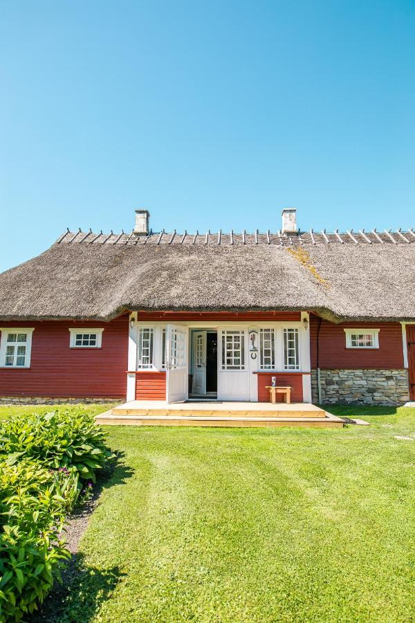 Вилла Kaebruotsa Farmhouse Ruhve Экстерьер фото