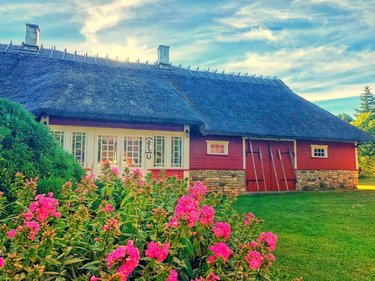 Вилла Kaebruotsa Farmhouse Ruhve Экстерьер фото